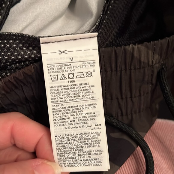 Old Navy stretchtech joggers - Picture 8 of 8